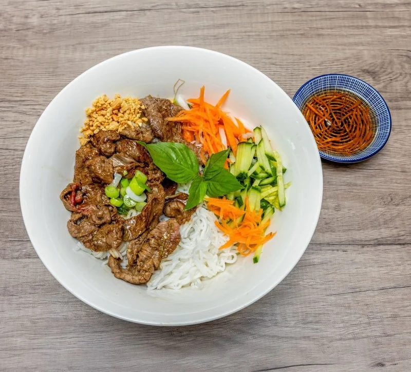Grilled Beef Vermicelli at Bep & Brew in Airdrie, AB